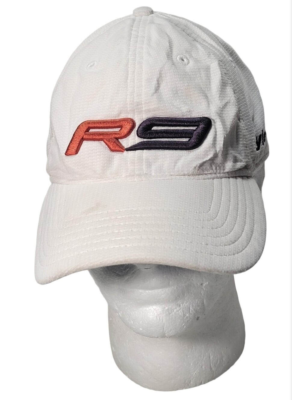 Taylormade R9 White Golf Strapback Baseball Hat Cap